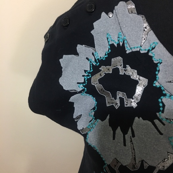 Black floral Calvin Klein shirt - Picture 2 of 4